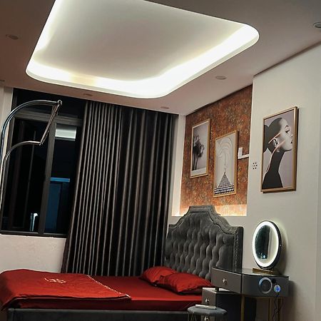 Venus Apartment Kham Thien Hanoi Bagian luar foto